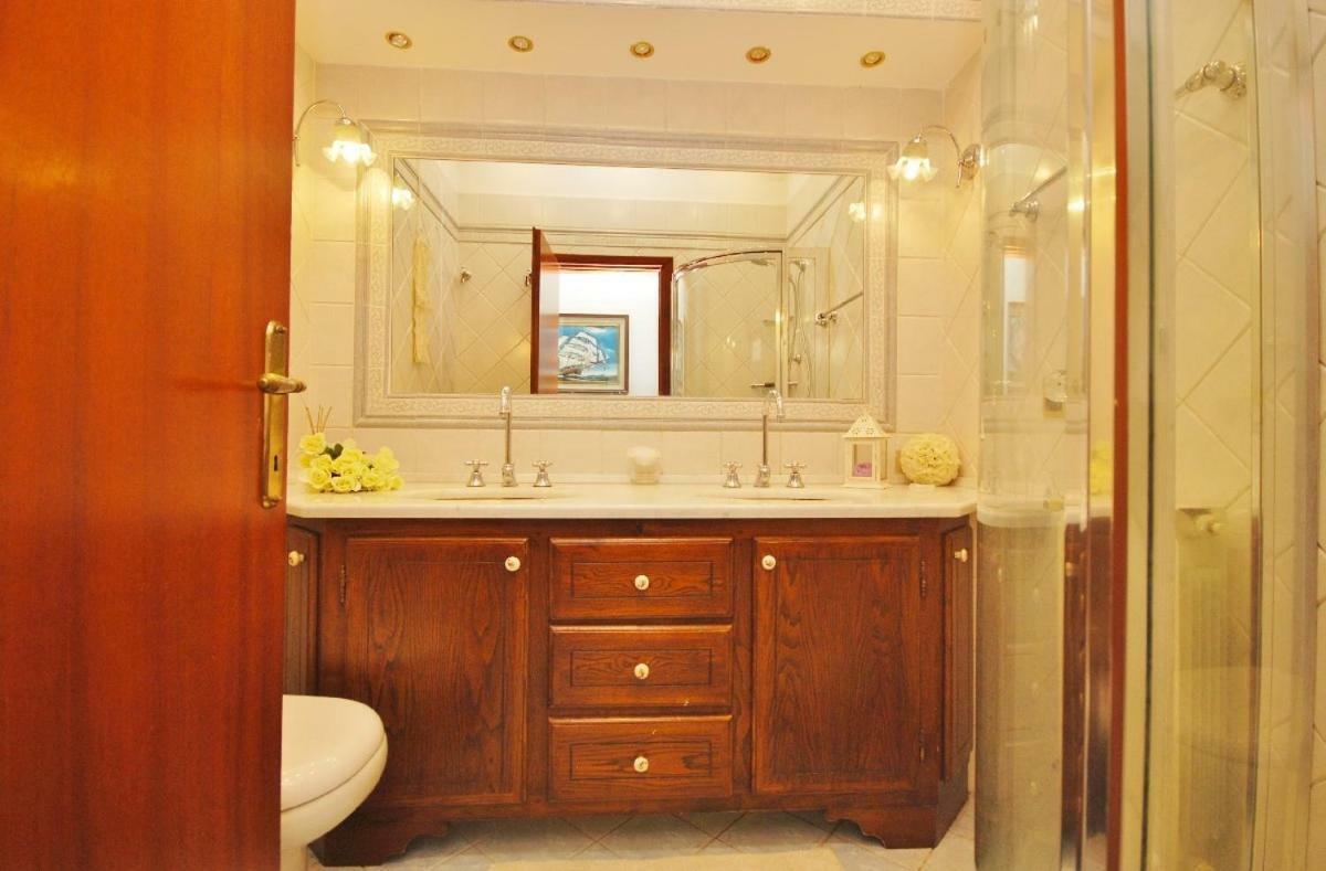 Raffinato Attico Vicino Al Mare Con Solarium Lido Di Camaiore Ngoại thất bức ảnh