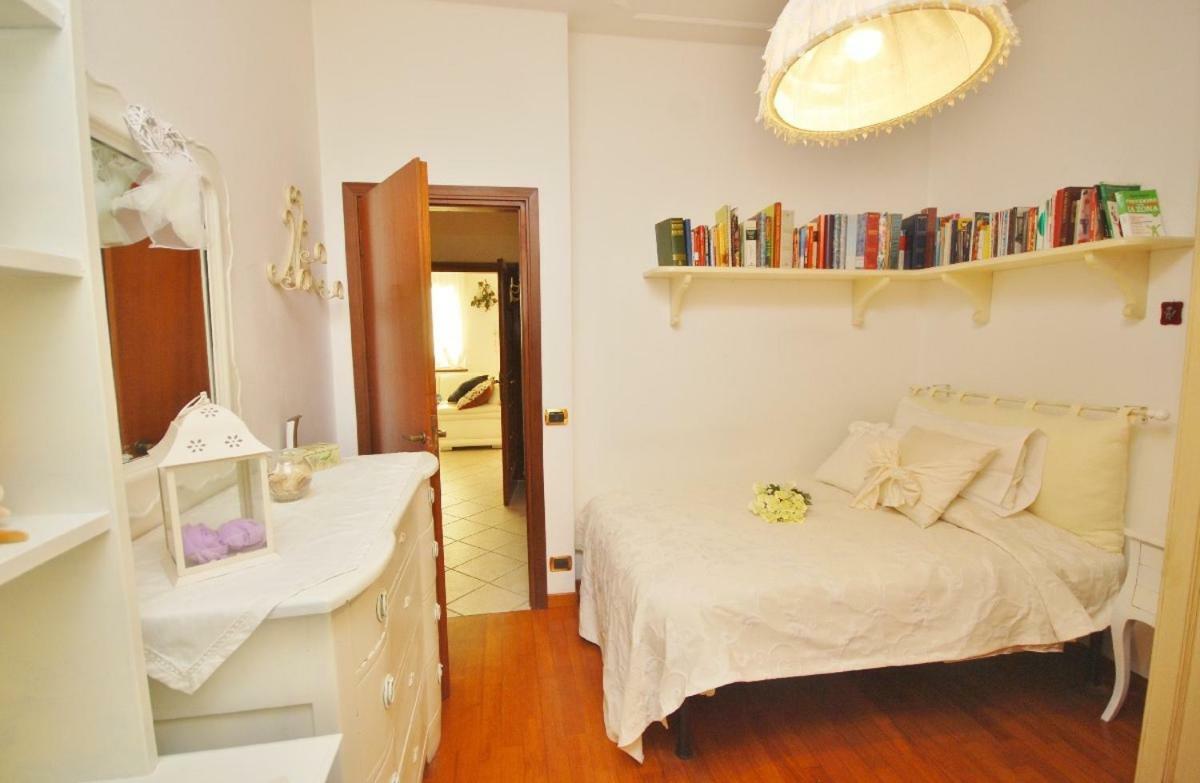 Raffinato Attico Vicino Al Mare Con Solarium Lido Di Camaiore Ngoại thất bức ảnh
